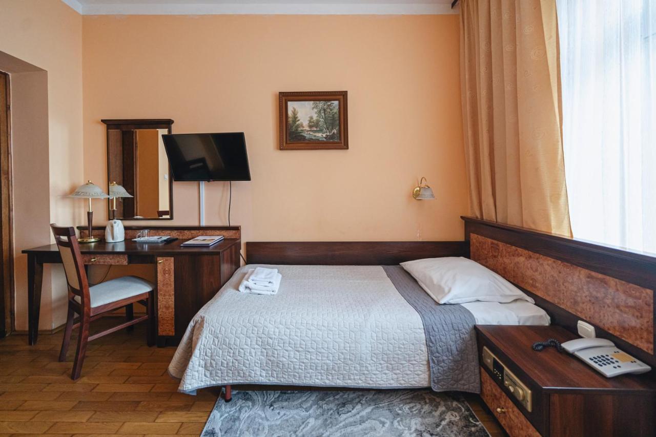 Zespół Dolina Białego - Pan Tadeusz 3*
