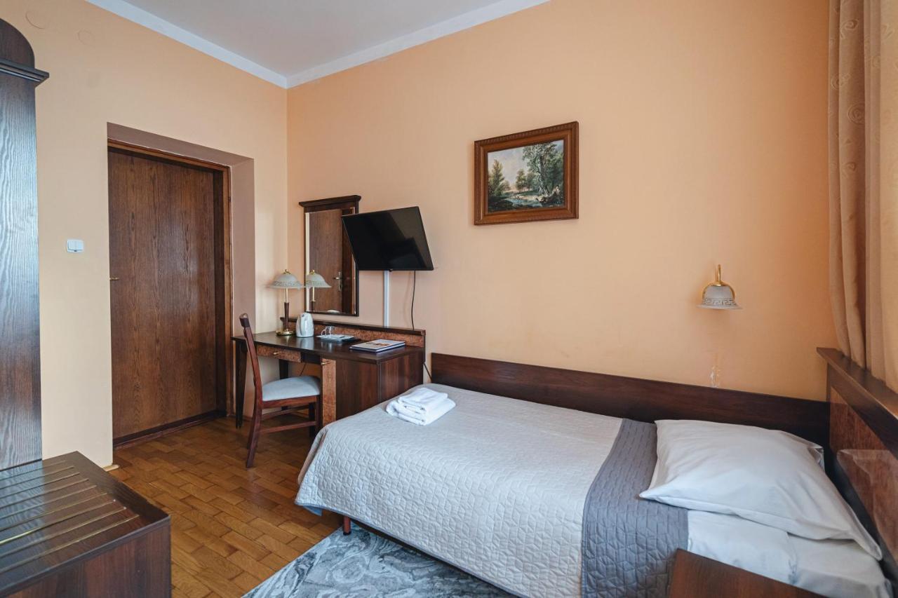 Bed and breakfast Zespół Dolina Białego - Pan Tadeusz