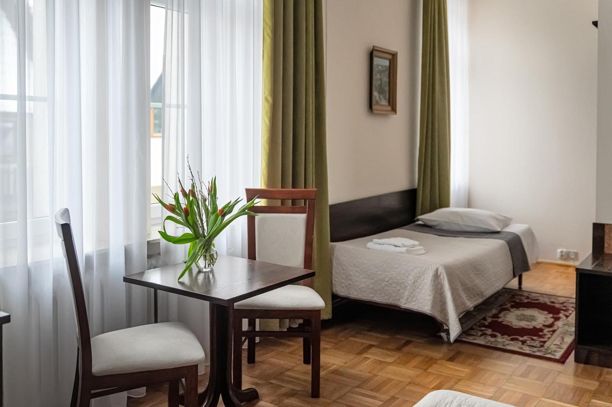 Zespół Dolina Białego - Pan Tadeusz 3* Zakopane
