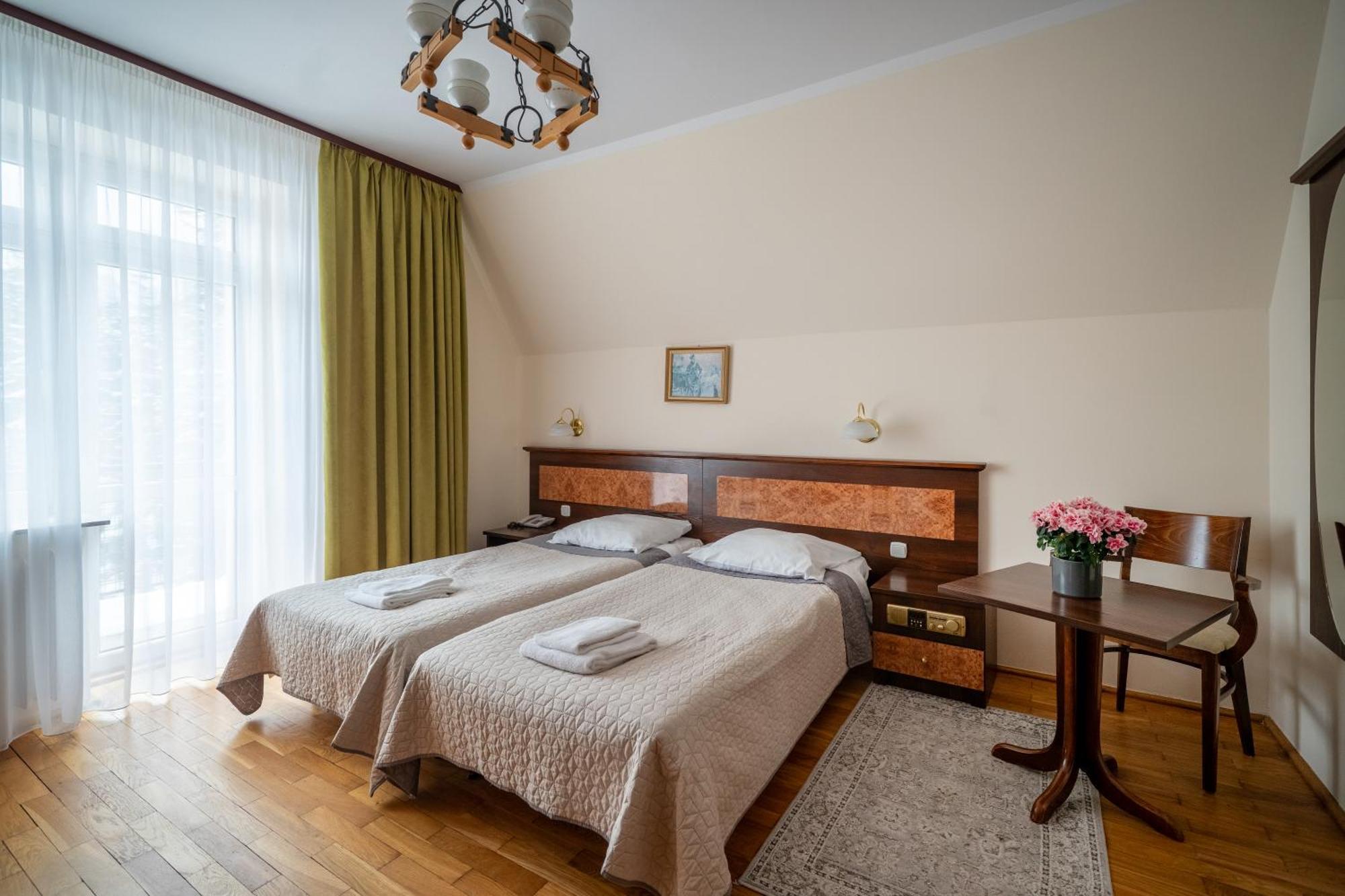 Zespół Dolina Białego - Pan Tadeusz 3* Zakopane